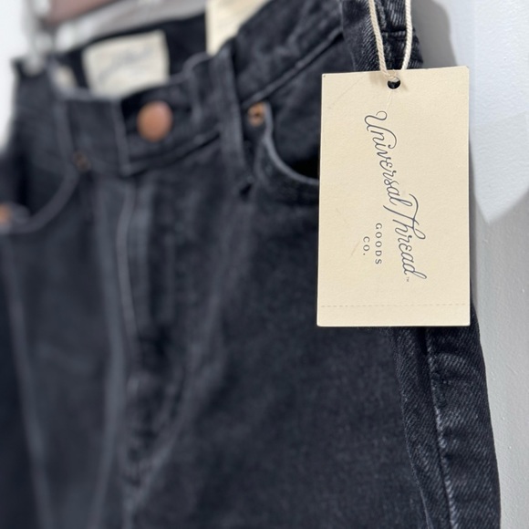 Black Universal Threat Jeans With Tags - Picture 3 of 5